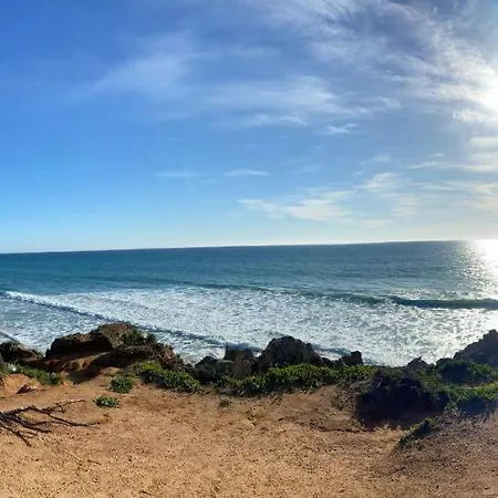 Mellizos Guest house 4*