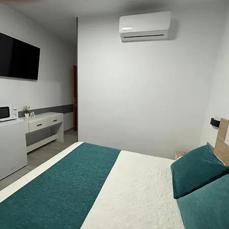 Guest house Mellizos 3*