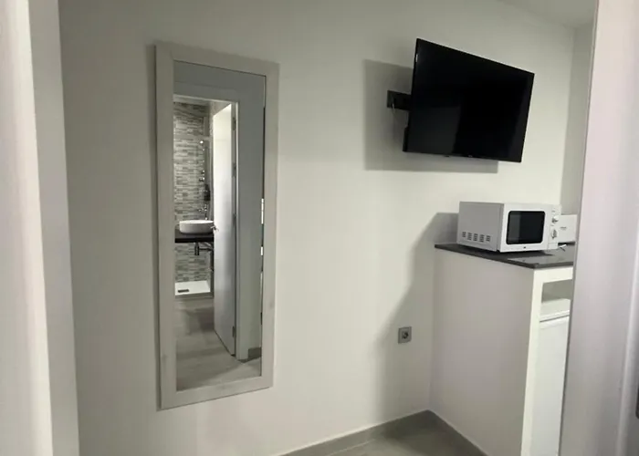 Mellizos Guest house 3*